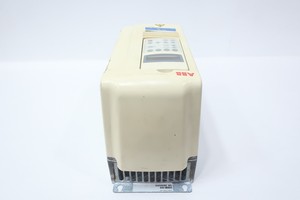 ACS800-U1-0006-5+P901 ไดรฟ์ AC VFD 5 แรงม้า 380-500 โวลต์ AC 0-300 เฮิรตซ์ 0-500 โวลต์ AC PLC - Product Image 2