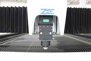 BM111 Vezellaser Snijkop Autofocus Eenvoudige Bediening Hoge Efficiëntie Nieuwe Premium Metaal 1000W-3000W Laserapparatuur Onderdelen - Product Image 4
