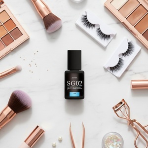 Colle à cils liquide à séchage rapide Super Bonder pour fabricants sous contrat, résistante à l'eau, sans alcool, offre une tenue de 6 semaines, logo personnalisé - Product Image 1