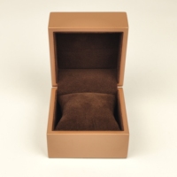 Boîte à montre en bois finition or rose mat, doublure en velours brun foncé, logo personnalisé, boîte de rangement de luxe pour montre de marque, emballage pour montre