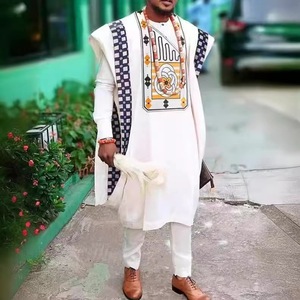 Dernière Collection 2024 : Ensemble 3 Pièces <span class=keywords><strong>Homme</strong></span> <span class=keywords><strong>Agbada</strong></span> Sportif Style Dashiki avec Chemise de Fête Manches Longues Brodée et Pantalon pour l'Automne - Product Image 3
