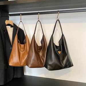 Bolso Retro de estilo universitario de gran capacidad para mujer, bolso de mano marrón con sensación holgada para mujer - Product Image 4