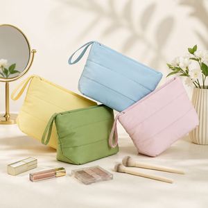 Sac de toilette en nylon grande capacité, organiseur de maquillage de voyage, pochette portable avec poignée, logo personnalisé OEM ODM - Product Image 1