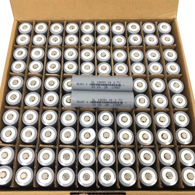 HG2 Original 18650 3000mAh 3.7V High Power Brown Li-Ion Rechargeable Battery for Home Appliances in Stock