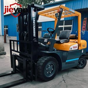 Montacargas Diésel TCM Japón de 5 Toneladas de Segunda Mano con Motor Isuzu, Caja de Cambios y Motor, Precio Nuevo en Stock - Product Image 3