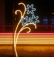 Luces LED Impermeables para Exteriores IP65, Motivos Navideños 2D para Centros Comerciales, Parques, Hoteles, Fácil Instalación, Longitud Personalizable