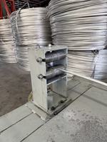 Machine à rembobiner les tiges d'aluminium avec contrôle automatique de la vitesse et enroulement soigné pour une utilisation en usine de filage