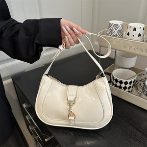 Nouveau <span class=keywords><strong>Sac</strong></span> à Bandoulière Femme 2026, Tendance et Élégant, Design Original, <span class=keywords><strong>Sac</strong></span> Polyvalent à Porter sous le Bras - Product Image 1