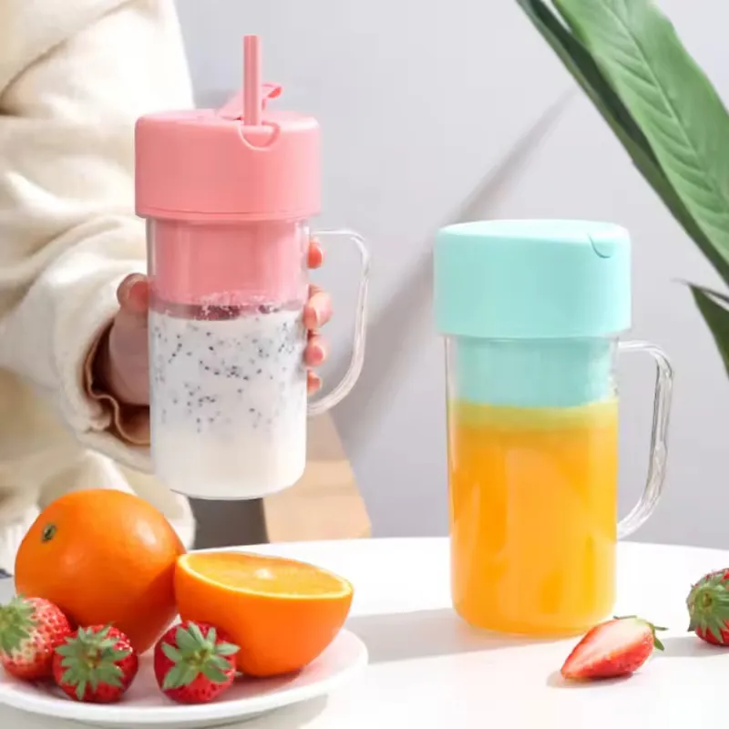 Electronic Mini Blender Mixer Cup USB Rechargeable MachinePortable Smoothie Fruit Blender Juicer Bottles