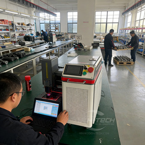 Machine de nettoyage au laser à impulsions de fibres portable 200W-500W, haute puissance, pour le bois, le métal, la rouille, la <span class=keywords><strong>peinture</strong></span>, le graffiti - Product Image 6