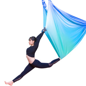 Hamac de <span class=keywords><strong>yoga</strong></span> <span class=keywords><strong>aérien</strong></span> 5M, kit de démarrage pour Pilates <span class=keywords><strong>aérien</strong></span> et balançoire de <span class=keywords><strong>yoga</strong></span> en soie, pour tous les niveaux, avec sangle d'extension et mousqueton - Product Image 5