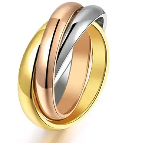 แหวนสแตนเลส3ชิ้นสำหรับผู้หญิง2023ใหม่แหวนแต่งงานวินเทจสีเงิน3ชิ้นโรสโกลด์