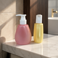Bouteilles en plastique de 150g en forme d'œuf jaune mignon avec pompe blanche pour dentifrice, soins bucco-dentaires et soins pour enfants