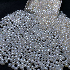 Collar de perlas sueltas de alto brillo, collar de perlas cultivadas con forma de arroz redondo de 5-6,5mm con medio perforado - Product Image 1