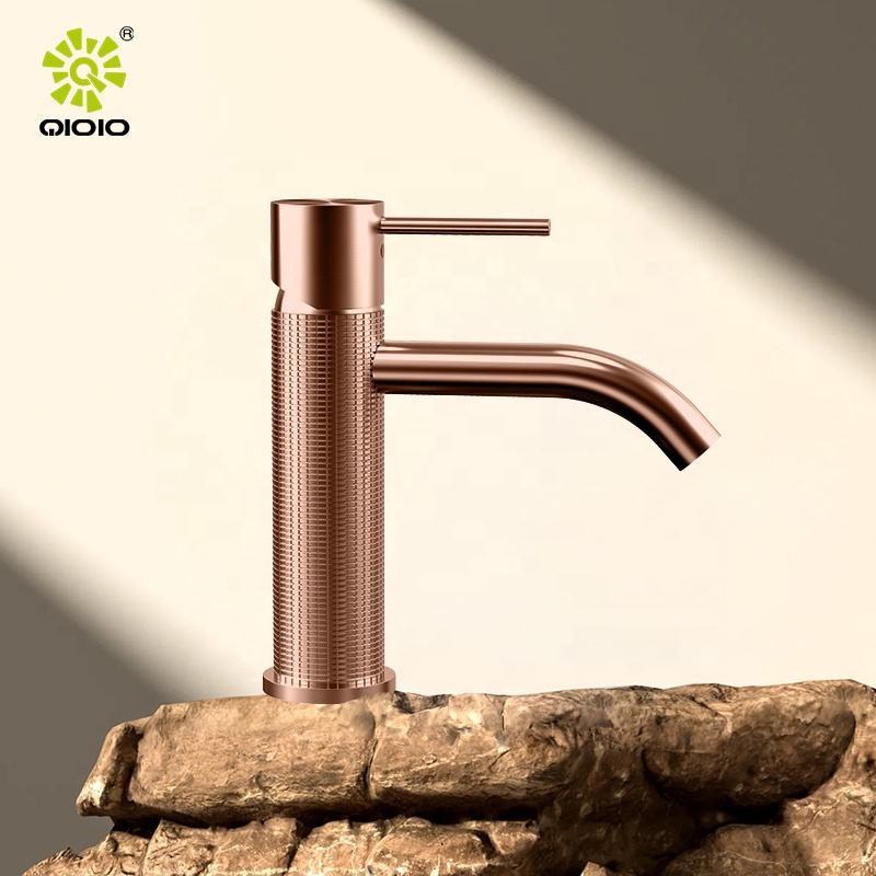 Customizable Modern Stainless Steel Deck-Mounted Bathroom Faucet ...