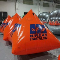 Bouée flottante gonflable en PVC, bouée pyramidale, bouée de marquage gonflable pour la publicité
