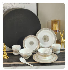 Service de table en porcelaine de luxe en os de Chine blanc, 10 pièces, assiettes et bols, pour la vente en gros et les cadeaux, en céramique - Product Image 1