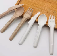Ensemble d'ustensiles jetables biodégradables en bagasse de canne à sucre, fourchette, cuillère, couteau compostables avec logo personnalisé pour les fêtes et l'emballage à emporter