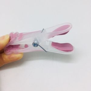 Pinces suspendues en plastique cintres supports pinces à linge <span class=keywords><strong>pour</strong></span> linge ligne de lavage pinces à serviettes 24 pièces <span class=keywords><strong>pince</strong></span> à linge en plastique - Product Image 6