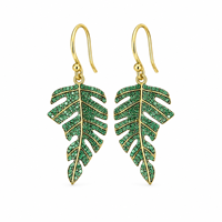 Boucles d'oreilles en zircon avec feuilles dorées pour le quotidien, les rendez-vous, les banquets et les vacances
