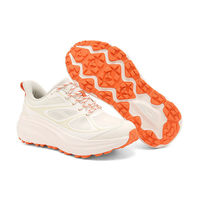 Chaussures de course respirantes en maille de haute qualité avec logo personnalisé, semelle en caoutchouc durable, baskets tendance pour hommes et femmes