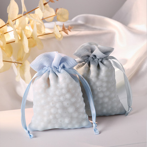Sac en soie QIAN LI avec cordon de serrage, emballage pour bijoux, sac cadeau avec motif à pois pour les fêtes de mariage - Product Image 1
