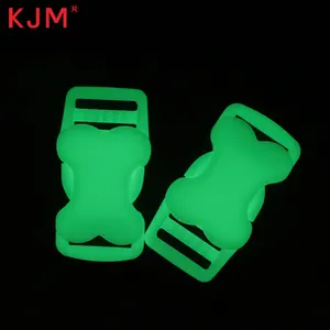 Manufacturer Custom Logo Reflective Pom Plastic Buckle Side Quick Release Buckle For Dog Collar Dog Leash