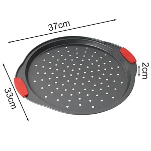 Bandeja para hornear Pizza grande de acero al carbono multifunción de 0,4mm Bandeja para hornear Pizza con mango de silicona - Product Image 2