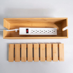 Boîte de rangement pour multiprises en bois, rectangulaire, couleur bois naturel, fixation murale, gestion des câbles, pour la maison et le bureau - Product Image 1