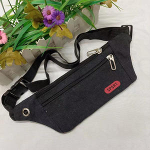 Sac bandoulière polyvalent pour homme, sac banane en toile de haute qualité et quincaillerie fiable pour un usage quotidien et en cas d'urgence - Product Image 6