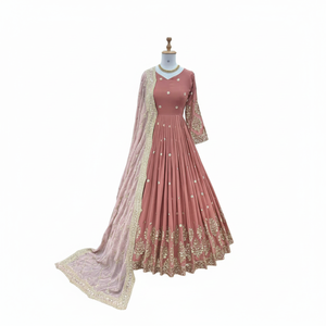 Robe de soirée élégante en georgette brodée avec sequins, taille naturelle et dupatta rose pâle - Product Image 2