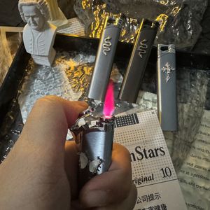 2025 nouvelle épée <span class=keywords><strong>serpent</strong></span> papillon croix sainteté rose flamme Jet briquets coupe-vent Vintage torche <span class=keywords><strong>briquet</strong></span> - Product Image 4
