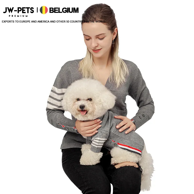 Köpek kazak küçük köpekler için köpek giysileri tasarımcı yeni sonbahar ve kış sıcak tutmak