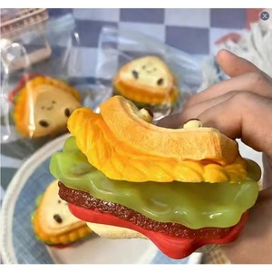Jouets à presser TPR en forme de sandwich pour soulager l'anxiété, la tension et la décompression, et pour le jeu sensoriel - Pour les 5 ans et plus et les adultes - Product Image 3