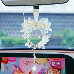 Pendentif de voiture en cristal avec nœud et papillons, décoration intérieure de voiture en cristal artificiel pour filles, ornement de déesse à la mode - Product Image 3