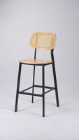 Tabouret de bar moderne avec dossier en rotin, hauteur de comptoir, chaise d'îlot de cuisine avec pieds en métal