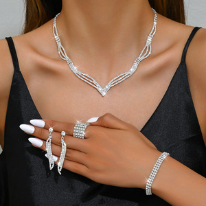 Gift Boxed Luxury Engagement Jewelry Set Rhinestone Necklace, Earrings & Ring Bridal Suite - Product Image 2