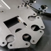 Découpe laser de tôles et usinage CNC, panneaux métalliques sur mesure, fabrication de câbles électroniques automobiles, fabrication par électro-érosion à fil, aluminium, acier inoxydable