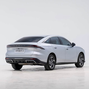 รถยนต์ Geely Galaxy L6 รุ่นใหม่ล่าสุด รถซีดานขนาดกะทัดรัด พวงมาลัยซ้าย ระบบปลั๊กอินไฮบริด เกียร์อัตโนมัติ รถยนต์ความเร็วสูง รับจองแล้ววันนี้ - Product Image 4