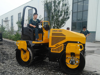 Mini compacteur de sol de 4 tonnes SR04 de la meilleure marque de la Chine Offre Spéciale de machine diesel de chaussée de rouleau de route de double tambour