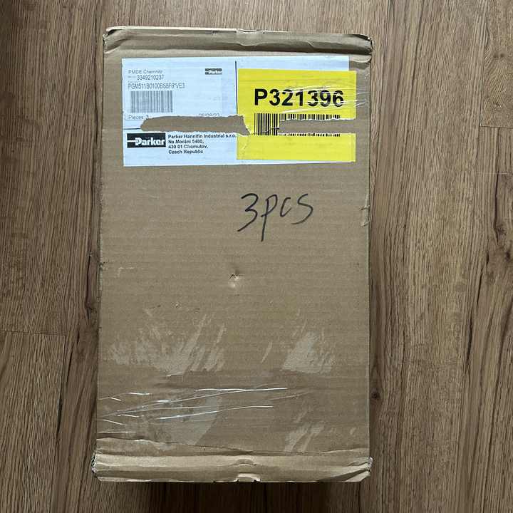 3349210237 PGM511B0100BS8F6 * VE3E3RMDPC3 PARKER Hydraulic Gear 