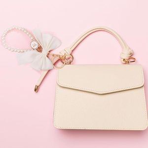 Grote kunstmatige parel strik dames esthetische strik sleutelhanger schattige strik accessoires voor sleutelhanger prachtige coquette parel sleutelhanger - Product Image 4