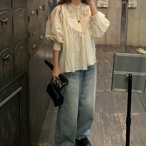 Blusa de Moda para Mujer con Bordado Jacquard y Cordones, Manga Larga - Product Image 4