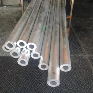Tubo di alta qualità 6061 5083 3003 2024 anodizzato alluminio/7075 T6 alluminio tondo in lega di alluminio tubo di estrusione è in lega