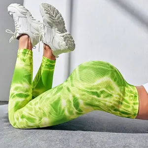 Kadın seksi batik Yoga pantolon moda geniş bant bel hızlı kurutma egzersiz spor spor tayt yumuşak kalça kaldırma ile