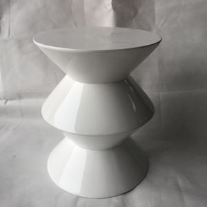 أثاث أوروبي أبيض من الألياف الزجاجية مصنوع يدويًا من فن الفن ديكو حديث فاخر خفيف الوزن داخلي كراسي أنيقة - Product Image 5