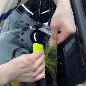 Chine Super Clear Matte T85 TPU PPF Auto-Guérison UV Preuve 95% Protection UV <span class=keywords><strong>Film</strong></span> de carrosserie de voiture Garde du corps anti-rayures au format rouleau - Product Image 4