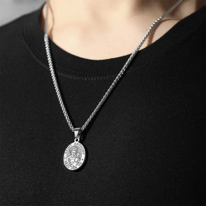 Collier pendentif en acier inoxydable à double face, médaillon portrait, croix, best-seller en gros, pour hommes et femmes - Product Image 4