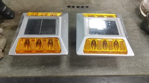 ไฟถนนโซลาร์เซลล์แบบ LED สำหรับทางเดินรถยนต์  ไฟกระพริบแบบ LED  ตัวเรือนอะลูมิเนียม  ไฟกระพริบแบบ LED สำหรับถนน - Product Image 2