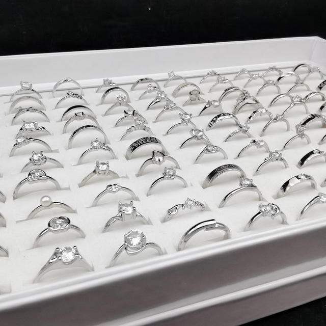 Factory Wholesale Zircon Rings Silver Alloy Jewelry Rings for Women Wedding Engagement Rings